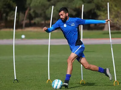 احتمال ماندن چشمی در استقلال قوت گرفت