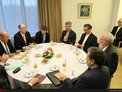 جزئیات دیدار ظریف با وزیر خارجه فرانسه/ لودریان به زودی به تهران سفر می‌کند