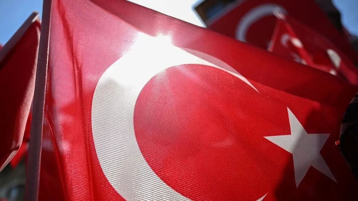 نظرسنجی حزب اردوغان درباره دلایل شکست خود در انتخابات محلی 
