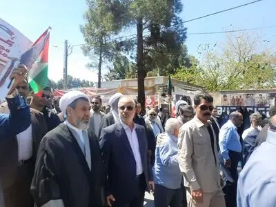 مردم برای اعلام انزجار از رژیم صهیونیستی به میدان آمده‌اند