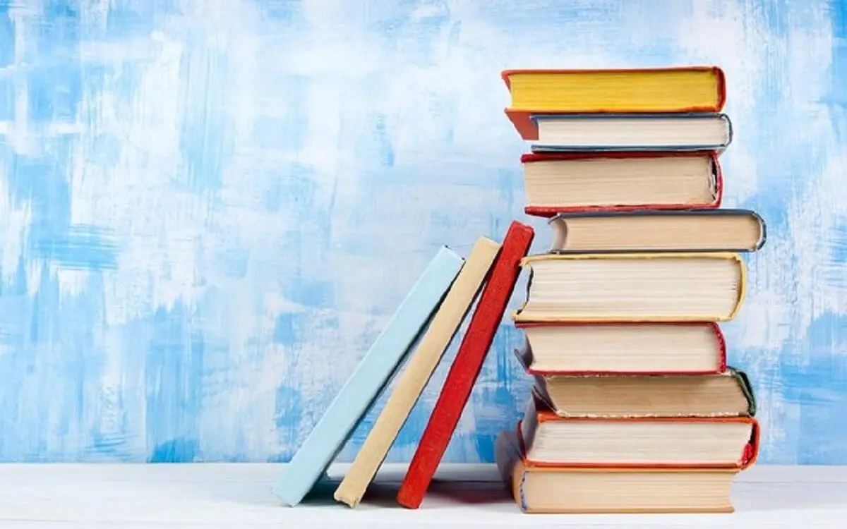 چه کتابی را به چه کسی هدیه بدهیم؟ 