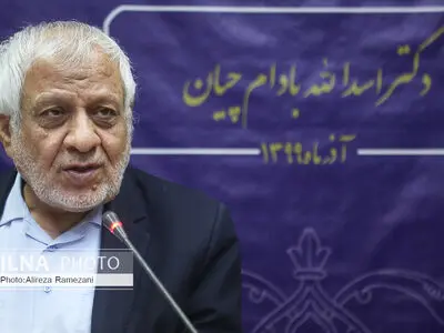 نمایندگان برای انتخاب رییس مجلس تصمیم می‌گیرند/ کسی از بیرون برای انتخاب ریاست مجلس و کمیسیون‌ها تصمیم نمی‌گیرد
