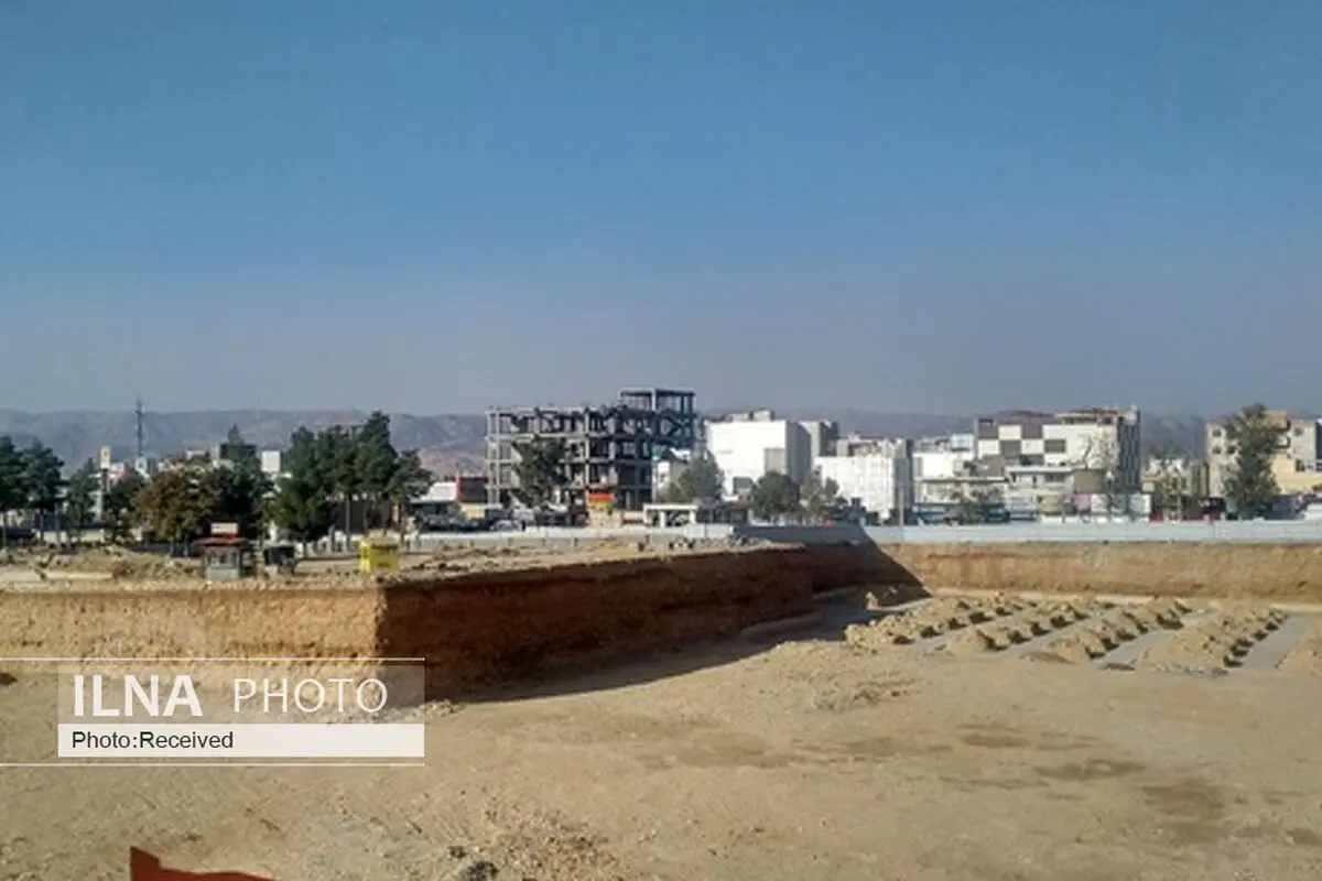ساخت بزرگترین پروژه تجاری استان پس از 4 سال در حد خاکبرداری باقی مانده است/ فرصت یکماهه سرمایه‌گذاران برای تعیین تکلیف نهایی پروژه  