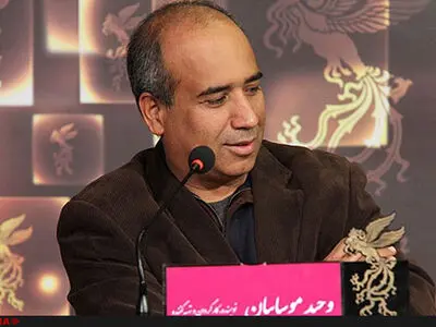 مدیرانی که هم پروانه ساخت و نمایش می‌دهند هم جایزه 