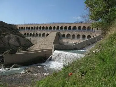 کاهش حجم آبگیری سد فریمان به علت رسوب‌گیری 