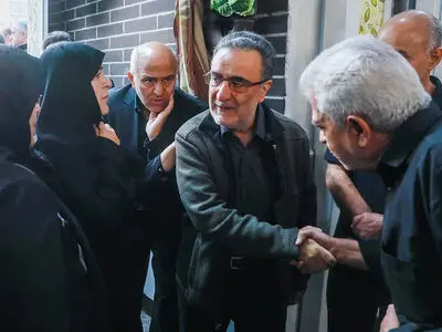 برگزاری مراسم ترحیم برادر مصطفی تاجزاده با حضور فعالان سیاسی اصلاح‌طلب + تصاویر