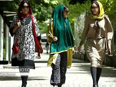 بازگشت ناگهانی و پرحجم به موضوع حجاب و انتشار ویدئوهای مربوط به آن، مشکوک است