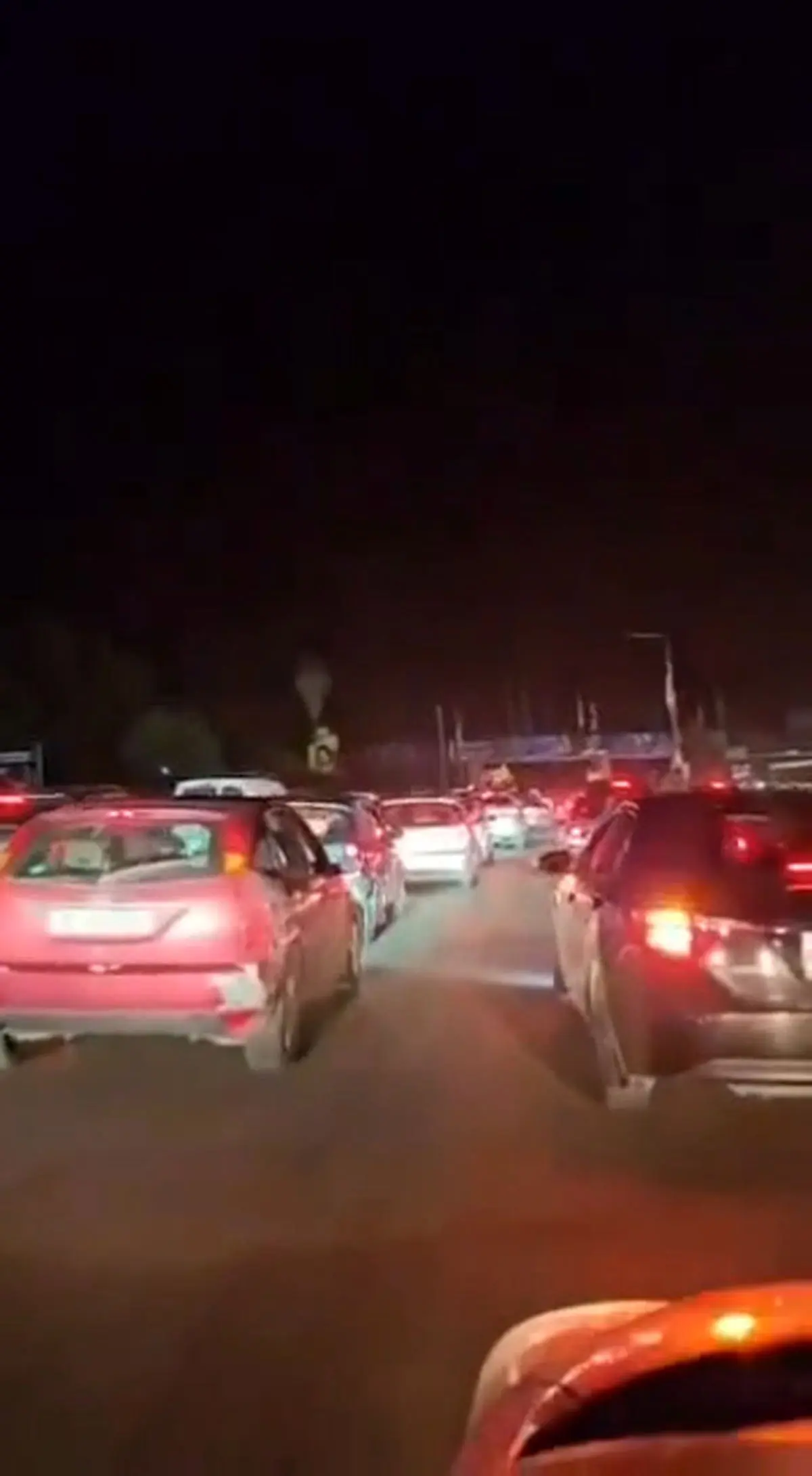 تصاویری از بازگشت شهروندان لبنانی به جنوب این کشور بعد از برقراری آتش‌‌‌‌‌‌‌‌‌‌‌‌‌‌‌‌‌‌‌‌‌‌‌‌‌‌‌‌بس + فیلم