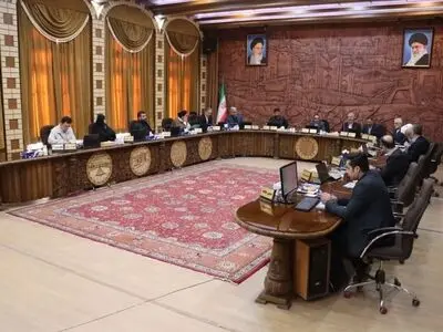 اسوتچی استعفا کرد، ‌امیرحقیان خزانه‌دار شد