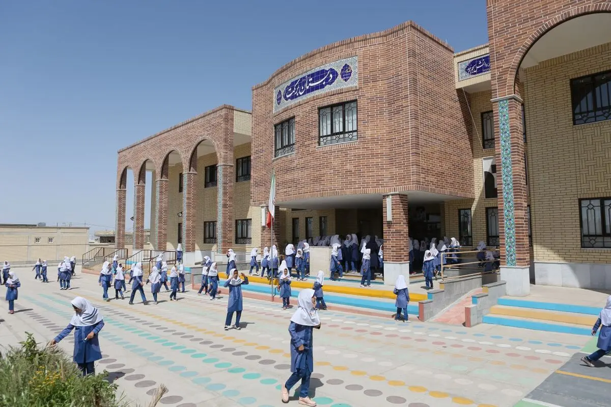 ساخت ۶۲ مدرسه توسط خیرین در مناطق سیل زده