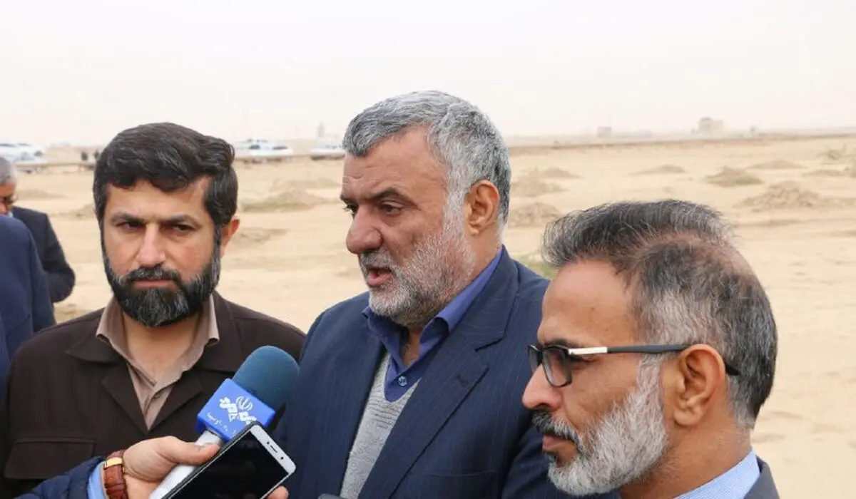 نهال‌کاری و مرطوب‌سازی کانون ‌های ریزگرد جنوب شرق اهواز امسال به پایان می‌رسد