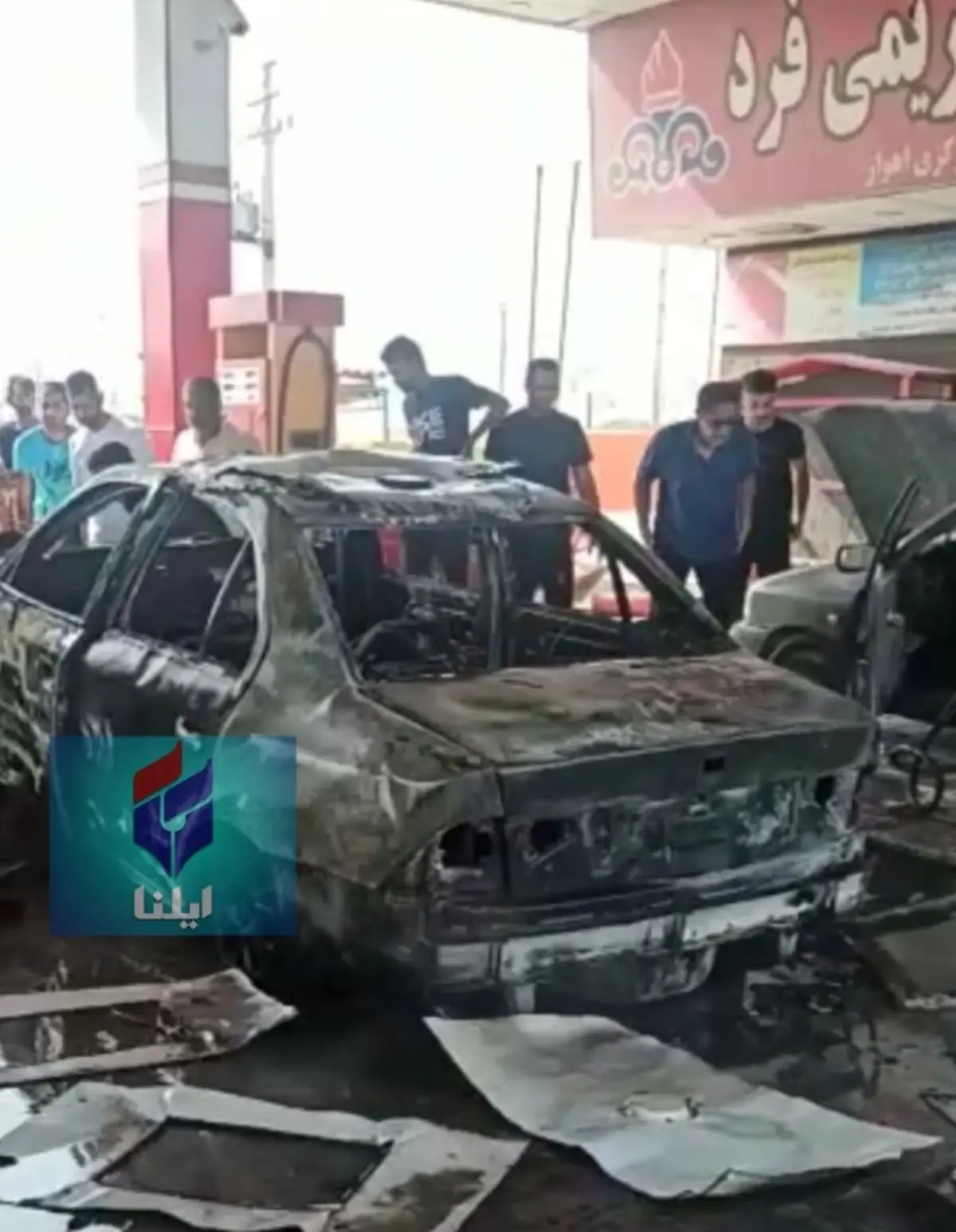 آتش‌سوزی یک دستگاه خودروی سمند در جایگاه سوخت هفتکل/ حادثه خسارت جانی در پی نداشت+ فیلم