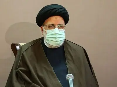 رئیسی بخش‌هایی از زندگی خصوصی خود را تبیین کرد/اختیارات رئیس‌جمهور در قانون اساسی بسیار دقیق دیده شده است