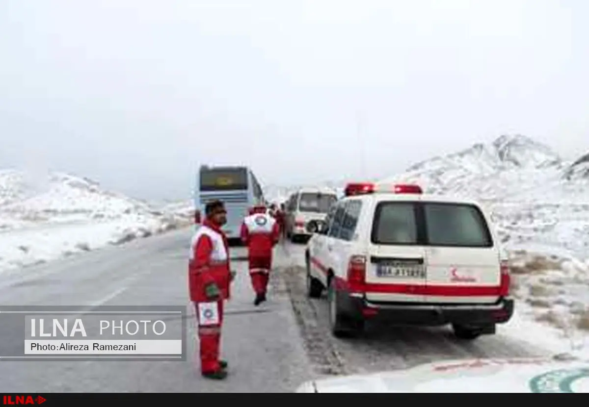 رهاسازی ۱۲۵۱ دستگاه خودرو از برف و کولاک