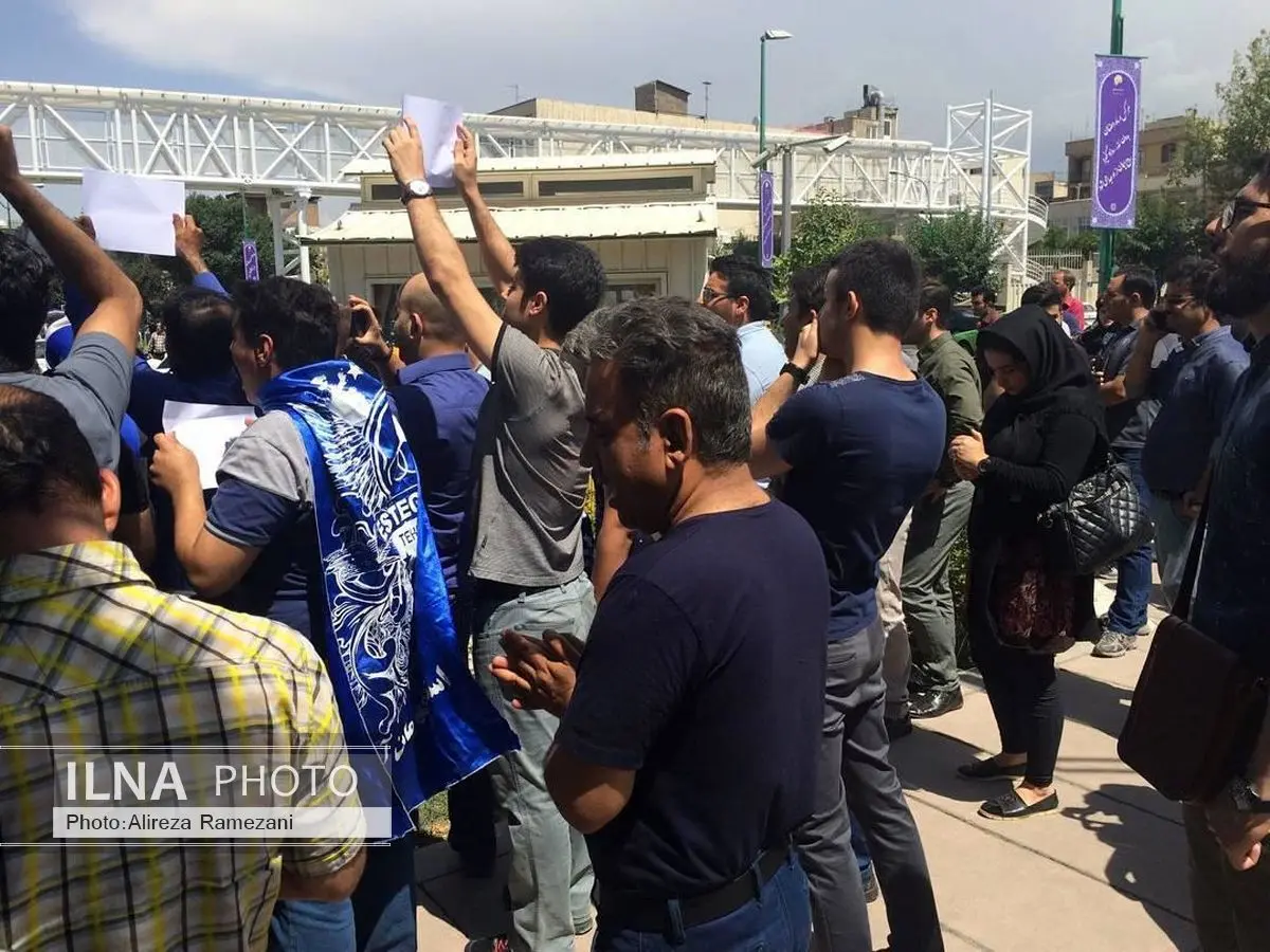 حسنیخو: افشارزاده باید بابت تجمع هواداران پاسخگو باشد