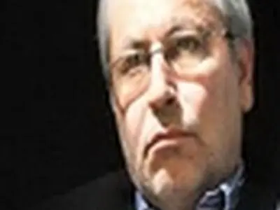 تقویت بخش خصوصی تنها راهکار خروج از شرایط سخت اقتصادی است