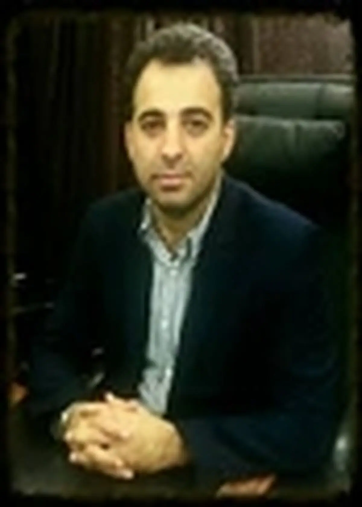 نصب نشانه رفتگر و بازنشسته در شهر رشت