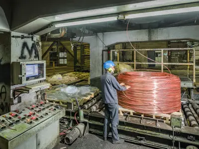 راه‌اندازی دوباره‌‌ی کارخانه مفتول مس سرچشمه 