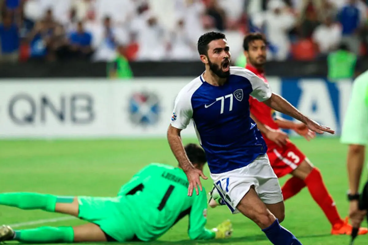 خربین به شباب الاهلی پیوست