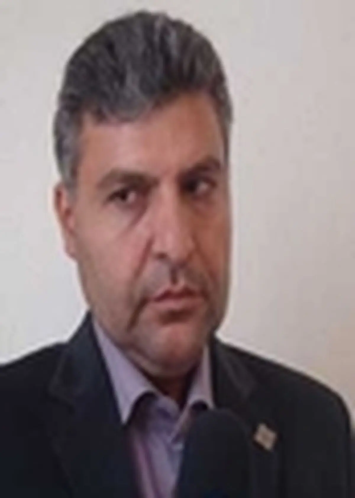 دانشجویان بدون پرداخت حق بیمه، دفترچه بیمه سلامت رایگان دریافت کنند