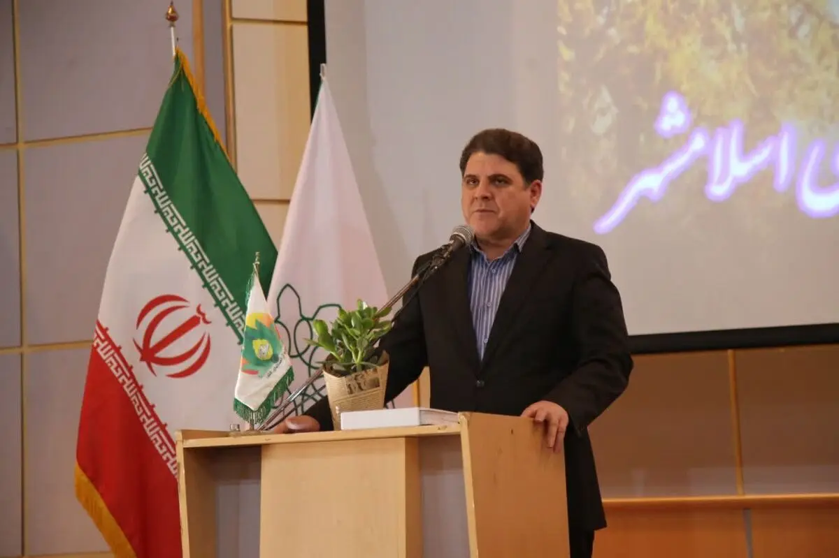 تجلیل از زحمات و تلاش خادمان آرامستان ها نیازمند فرهنگ سازی موثرتری در جامعه است