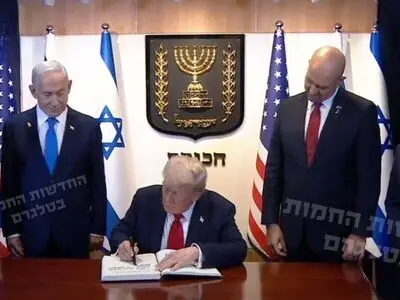 نتانیاهو پروتکل‌ها را زیر پا گذاشت؛ همراهی غیرمنتظره با ترامپ در «الوحش»+‌ فیلم