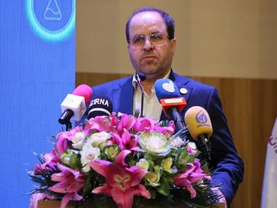 گاهی اوقات به اسم نخبه‌پروری، نخبه‌کشی می‌کنیم/ در زمینه نخبه‌داری ناموفق بوده‌ایم