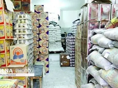 ۳۰۰ تن کالای اساسی تنظیم بازار در قزوین توزیع شد