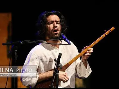 دست‌گرمی سهراب پورناظری پیش از کنسرت «ایران من»+فیلم