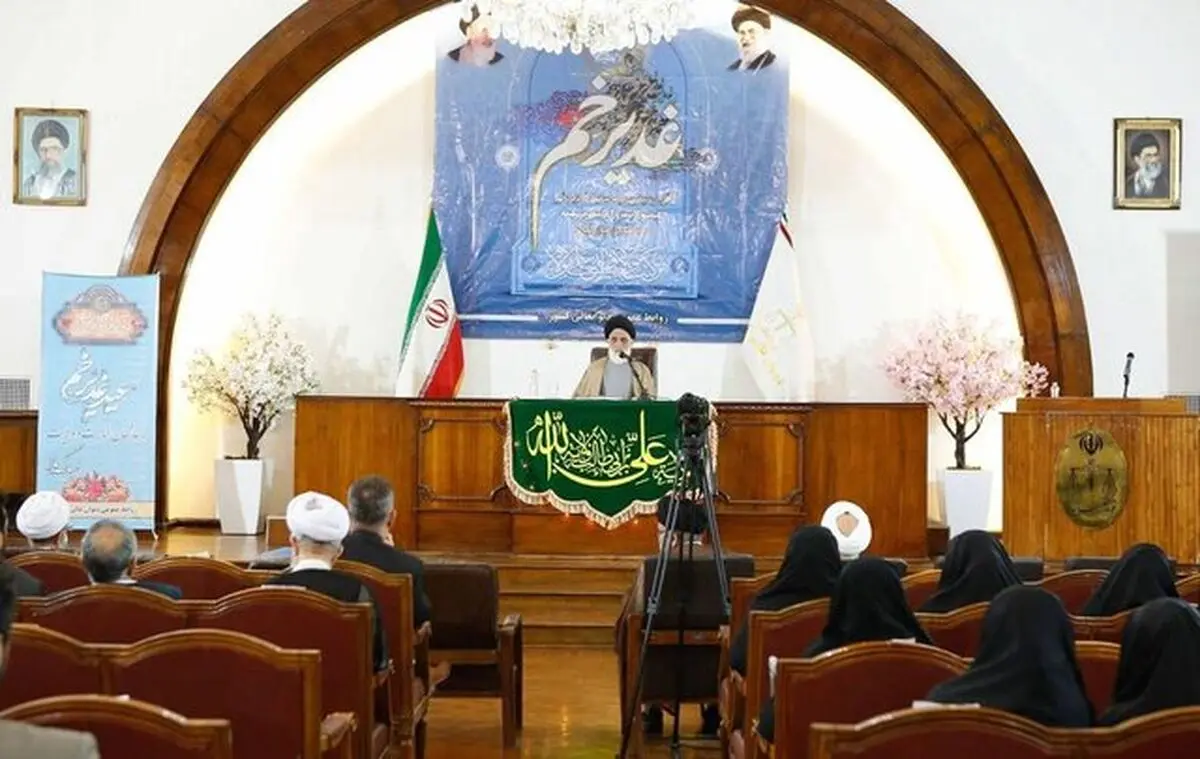 واقعه غدیر خط و مشی بشریت را تا ابد ترسیم کرد
