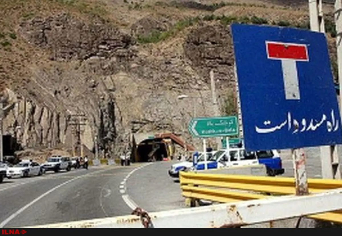 انسداد 8 محور مواصلاتی کشور/ ترافیک نیمه‌سنگین در آزادراه تهران - کرج