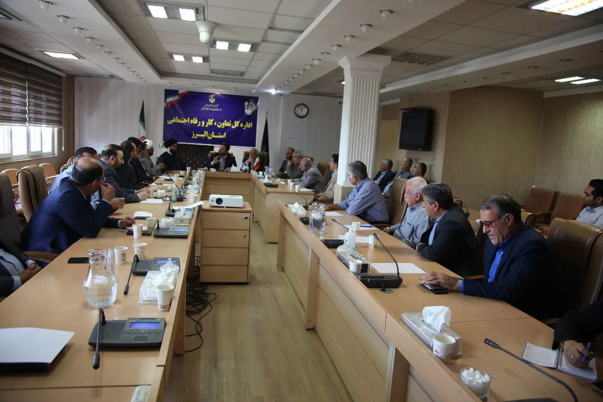 دیدار مجمع معتمدان استان با مدیرکل تعاون کار و رفاه اجتماعی البرز