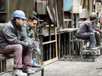 استمداد کارگران فولاد خزر از قوه قضائیه/ تامین امنیت شغلی و مشخص شدن وضعیت کارخانه