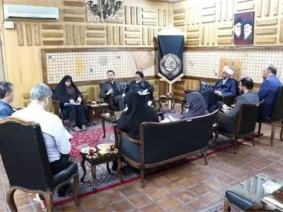 تأکید بر توسعه پوشاک ایرانی و اسلامی با رویکرد فرهنگی، حمایتی و اشتغال‌محور