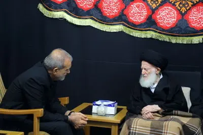 دیدار رئیس‌جمهور با علما و مراجع عظام در سفر به قم