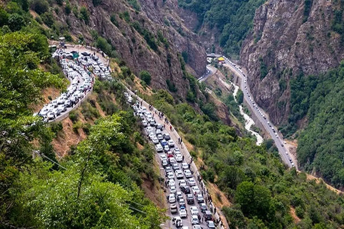 ترافیک سنگین در جاده چالوس، تهران ـ شمال و هراز
