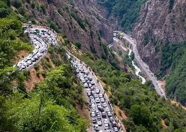 ترافیک سنگین در جاده چالوس، تهران ـ شمال و هراز