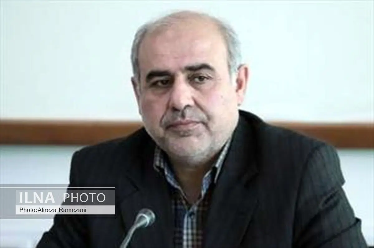 برنامههای دهه فجر باید به دور از کشمکشهای سیاسی انجام شود