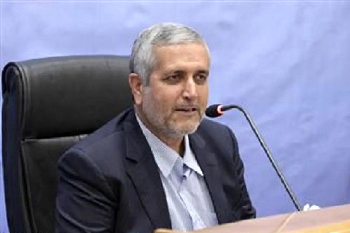 اتاق من به روی همه تفکرات قانونی باز است