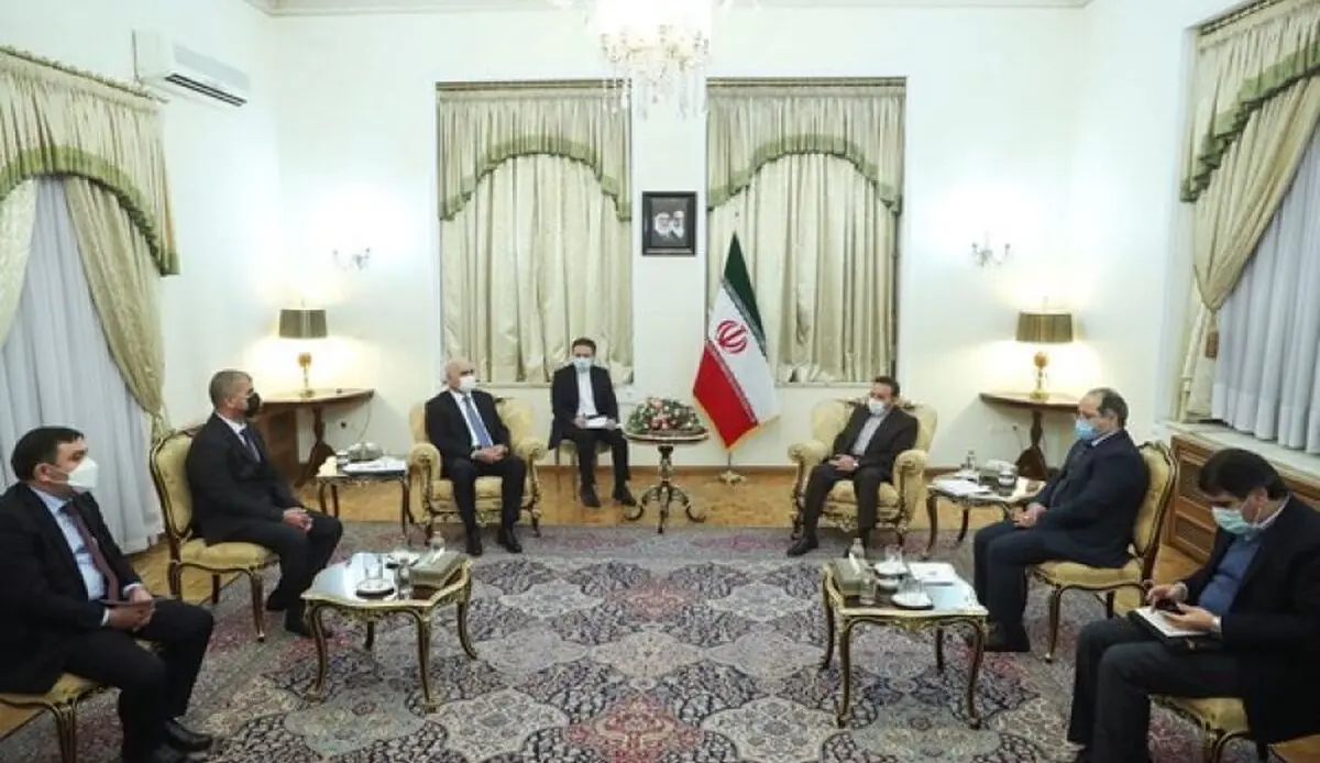 واعظی: طهران جاهزة للمساعدة بالحل الدائم للنزاع بین باکو ویریفان 