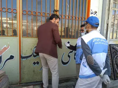 پلمب واحدهای عرضه کننده "مرغ زنده" روانسر در راستای مقابله با کرونا