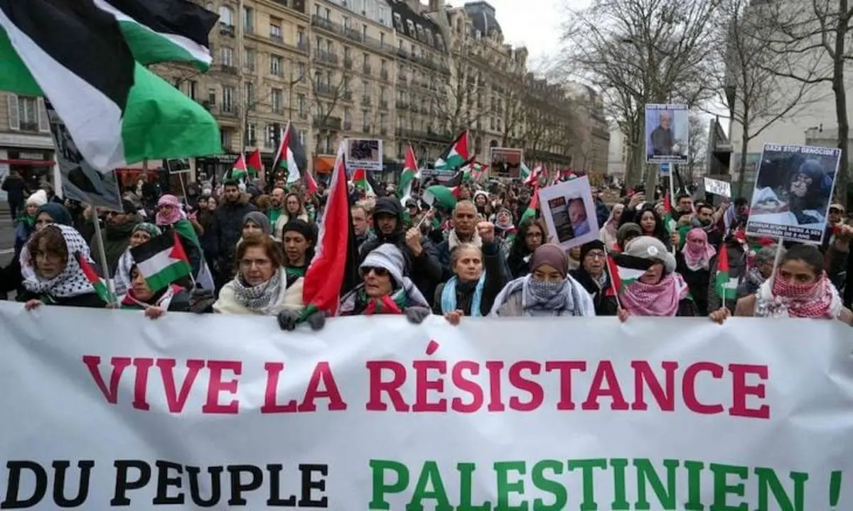 تظاهرات مردم فرانسه علیه تلاش اسرائیل برای کوچاندن ساکنان غزه 