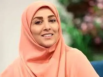 ژیلا صادقی و جمعی از بلاگرهای اینستاگرامی در بین‌الحرمین!/عکس