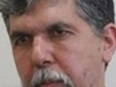 صالحی با استعفای محمدحسنی موافقت کرد