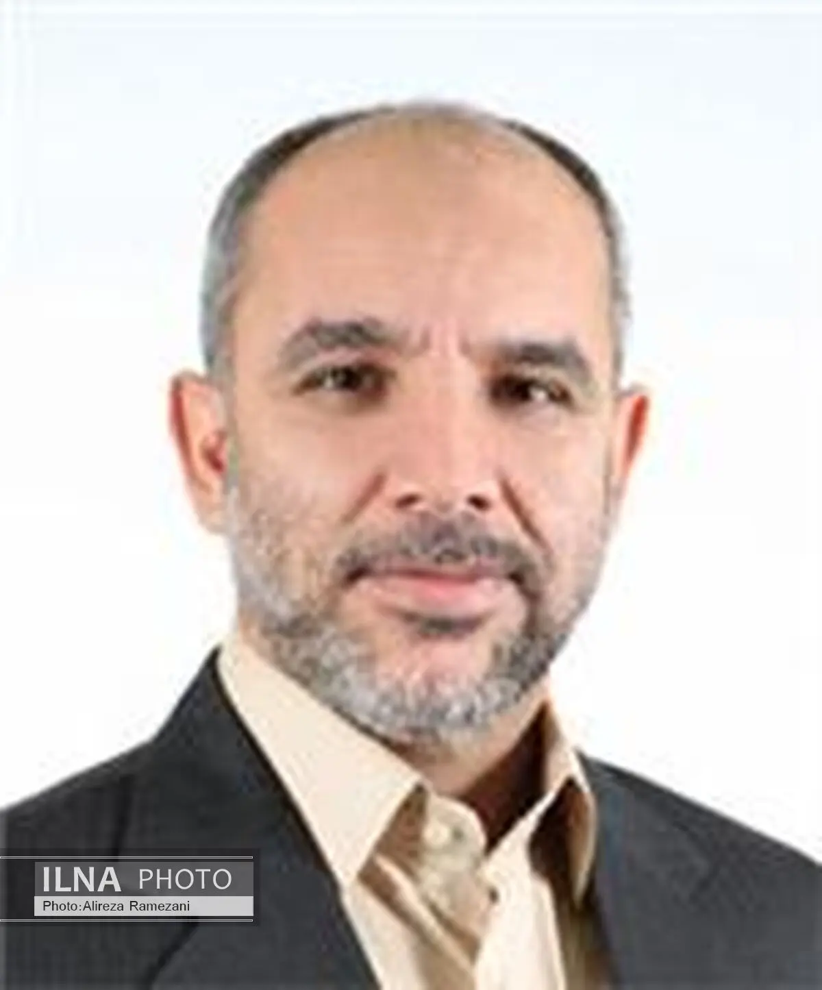بانک سپه از سال 85  با اتکاء به ریال فعالیت کرده است