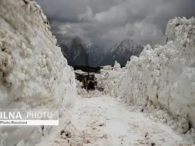 گردنه «ماکوله» در گلپایگان مسدود است