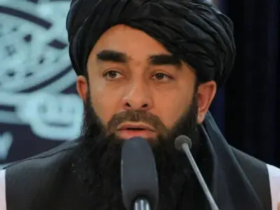 خاک‌ خود را به بیگانگان نمی‌دهیم