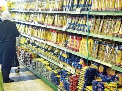 پشت پرده کمبود ماکارونی در بازار/ کاهش تقاضای تخم مرغ و برنج، قیمت را کاهش داد