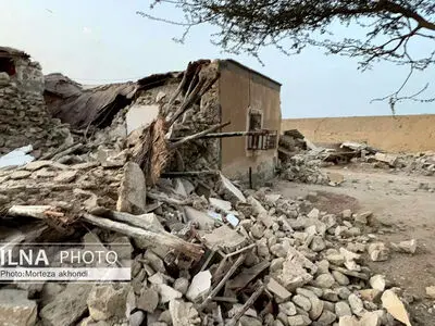وزیر کشور وارد هرمزگان شد