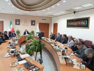 نباید اجازه دهیم افراد آسیب پذیر از خدمات درمانی محروم شوند